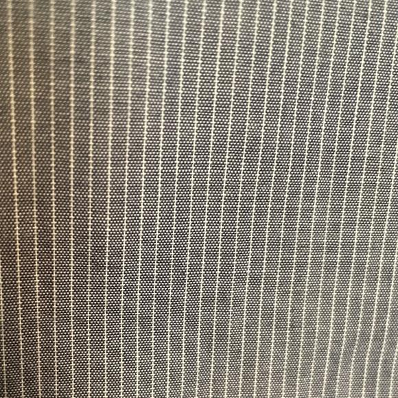 Van Heusen Size 17.5 Dress Shirt - Picture 6 of 6